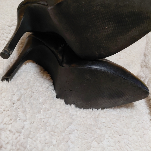 Steve Madden Women’s Black Over-the-Knee Stiletto Boots - Picture 8 of 9